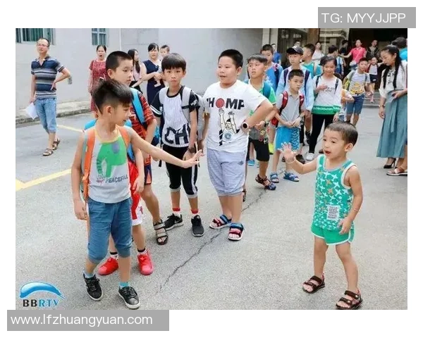 揭开足球明星的神秘面纱一同探索他们的名字与传奇故事